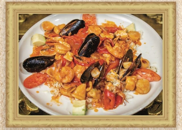 Paella Mexicana.